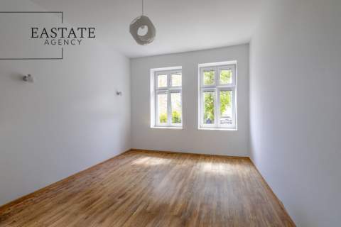 Lokal użytkowy 85 m , Gabinety, Parter