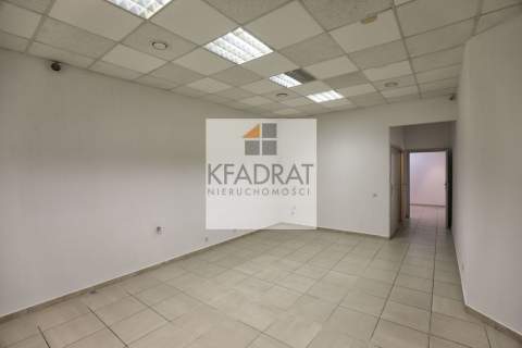 Lokal 55 m2 handlowo -usługowy Mierzyn ,parking