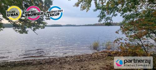 Działka z linią brzegową nad jeziora Salinko