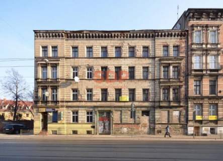 Lokal użytkowy 45,6 m2 parter witryna ul. Traugutta