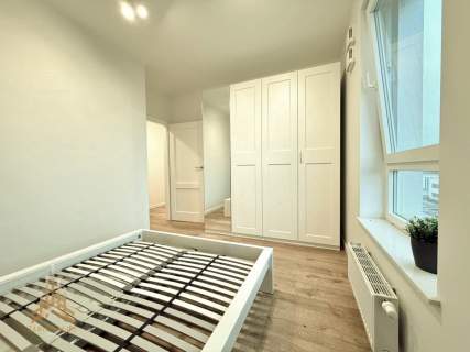 Nowe, 2 pokoje, balkon, 2x garaż, komórka, Gocław