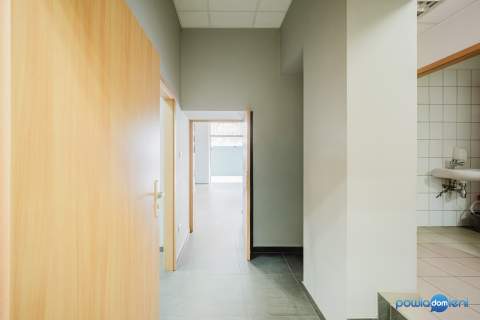 Lokal użytkowy 65 m2 Witryną Radom, ul. Żeromskiego