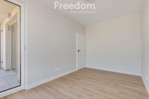 Dwa pokoje 35 m2 Duża loggia Garaż