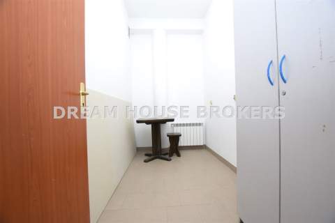 Budynek 1250 m2 na Sprzedaż Inwestecyjnie Tuchów 