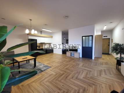 M-3, 30m2, Al. N.M.P. po remoncie, bezczynszowe