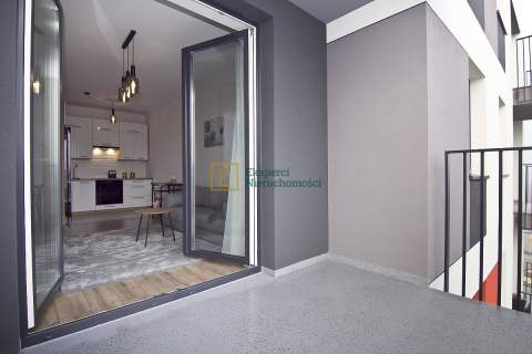 Umeblowane, 2 pokoje, miejsce parkingowe, balkon 