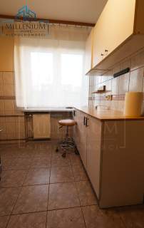 ŁAŃCUT 2 POKOJE WIDOKOWY BALKON CENTRUM