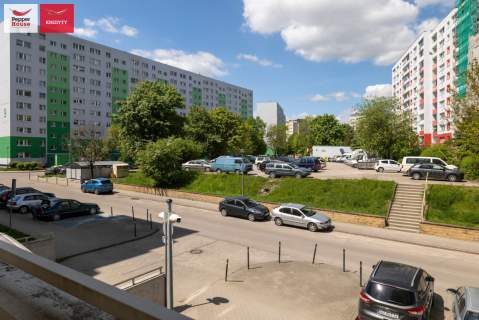 Przytulne mieszkanie z oddzielną kuchnią 