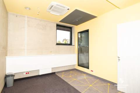 Lokal parterowy Ruczaj 296 mkw