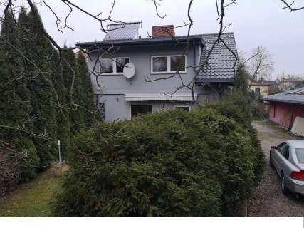 Nieruchomość mieszkalno gospodarcza, 3 budynki.