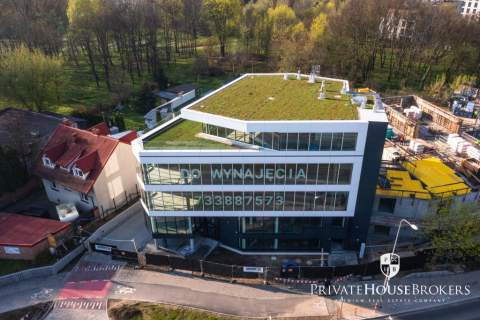 Lokal biurowy w kameralnym biurowcu 66 mkw