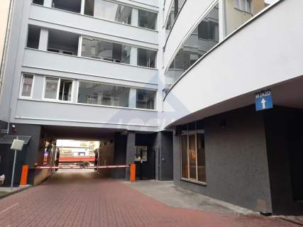 BIURO POWIŚLE WINDA KLIMATYZACJA