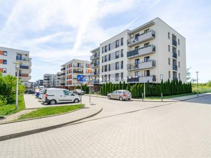 Przestronne mieszkanie/szkoła/przedszkole/zieleń