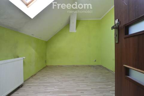 Dom do remontu budynk gospodarczy/magazyn