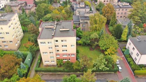 Przytulne mieszkanie z widokiem na zieleń