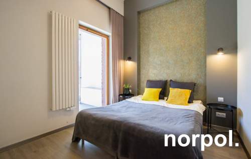 Nowoczesne mieszkanie z loggią i tarasem / Modern apartment with...