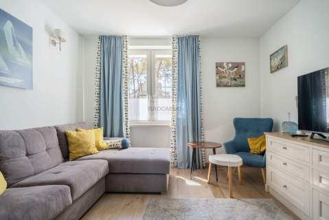Apartament w odrestaurowanej kamienicy - Jurata