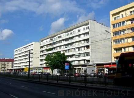 Kawalerka z balkonem na Ochocie