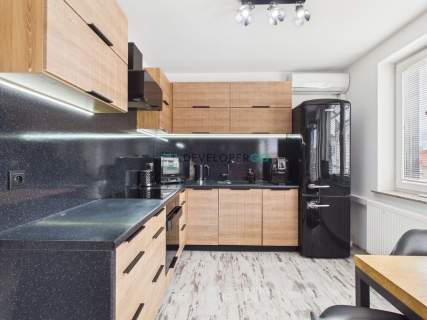 Wyjątkowe 54 m w centrum winda balkon.