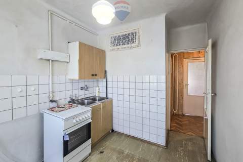 2 pokoje z balkonem na spokojnych Kozinach