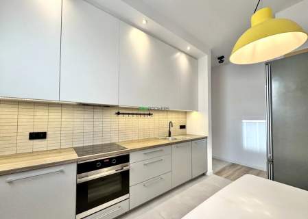 Komfortowe 3 pokoje z osobną kuchnią, balkon