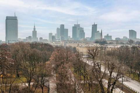 KAMIENICA WINDA METRO RATUSZ-ARSENAŁ MURANÓW