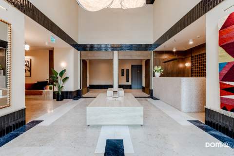 Premium, UpperHouse, I najem, basen, klima, balkon