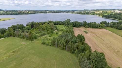 Działka budowlana nad jeziorem w Łapalicach
