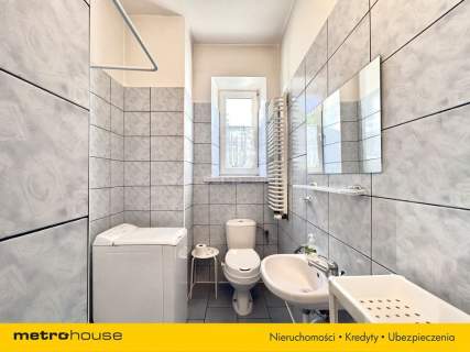 Dom z dużą działką 2196 m2 pod usługi, Pabianice