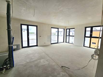 Dwupoziomowy apartament z tarasem na dachu
