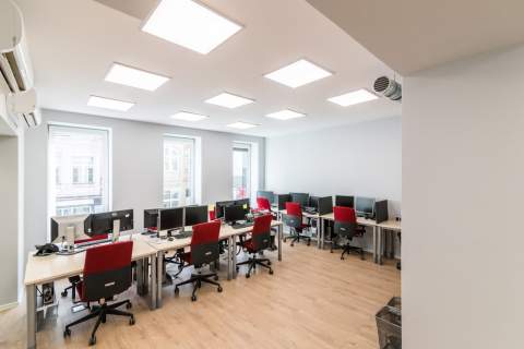 Lokal użytkowy Oławska 106m2