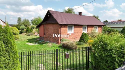 Przytulny dom wśród zieleni Zwiartów