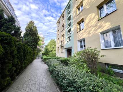 Mieszkanie z potencjałem na Saskiej Kępie balkon