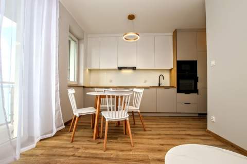 nowe - nigdy niezamieszkałe, balkon