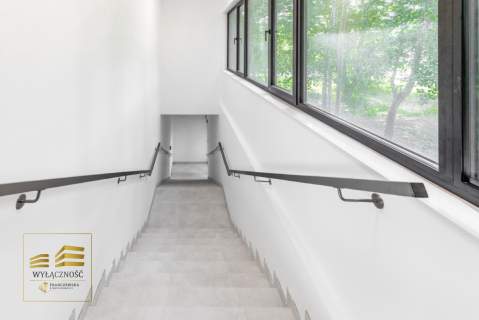 LOKAL USŁUGOWO-HANDLOWY 58M LUBLIN CZUBY