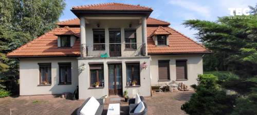 8 pok I 250m2 I 25ar I dwa garaże I balkon