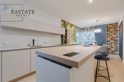 Nowoczesne mieszkanie w Apartamentowcu - top floor