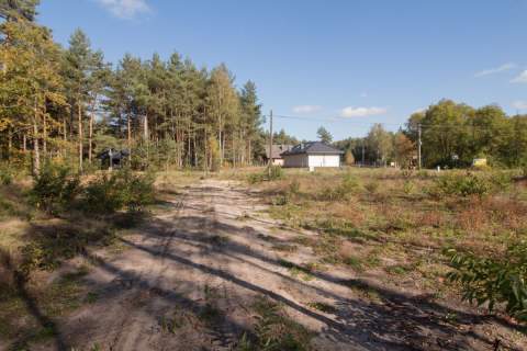 Działka budowlana z własnym stawem Kamińsko 3579m2
