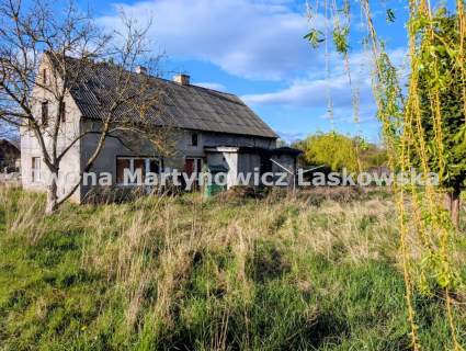 Dom wolnostojący na 22 arowej działce koło Lubina