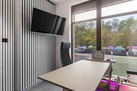 Lokal użytkowy Idzikowskiego 84m2 witryny