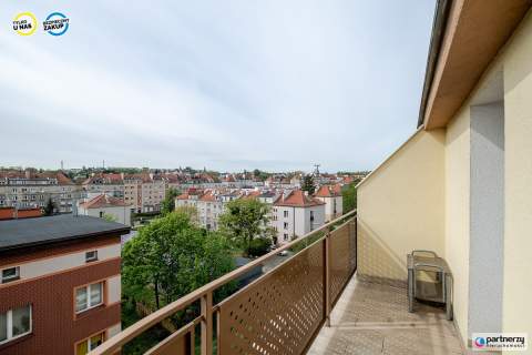 4 pokoje z balkonem i piwnicą blisko centrum 