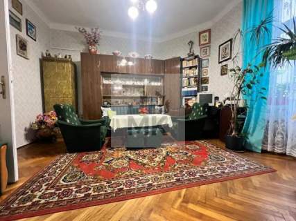 W pobliżu Rynku Głównego, 103 m2