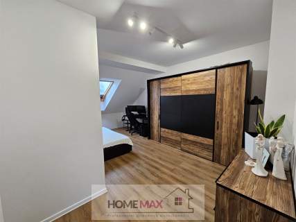 Apartament z prywanym parkingiem i komórką,Bielany