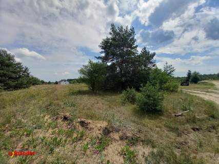 DZIAŁKA Z MOŻL. UZYSK. WZ 800 m2 WÓLKA