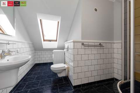 Kowale I duży balkon I ostatnie piętro