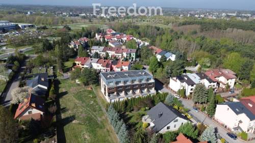 Nowoczesny segment-5 pokoi-Józefów-Radom-250m2