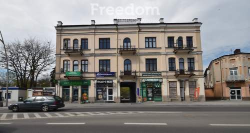 Lokal biurowo/usługowy 16 m plus część wspólna