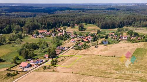 Działka pod siedlisko/małe gospodarstwo   Brąswałd