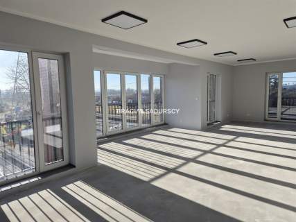 Wolnostojący obiekt biurowy- 300m2 