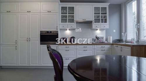 Dwupokojowe mieszkanie, ul. Ogrodowa, Warszawa